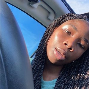 Meet your Posher, Kennady